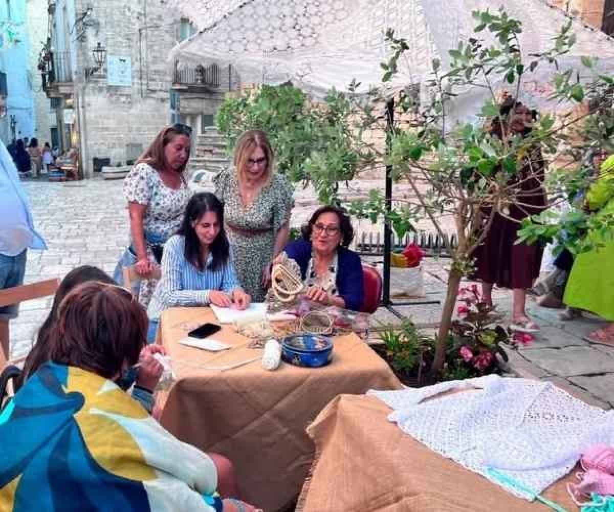 ASSOCIAZIONE ARTE E CULTURA NEL TEMPO - MESTIERI DA TRAMANDARE