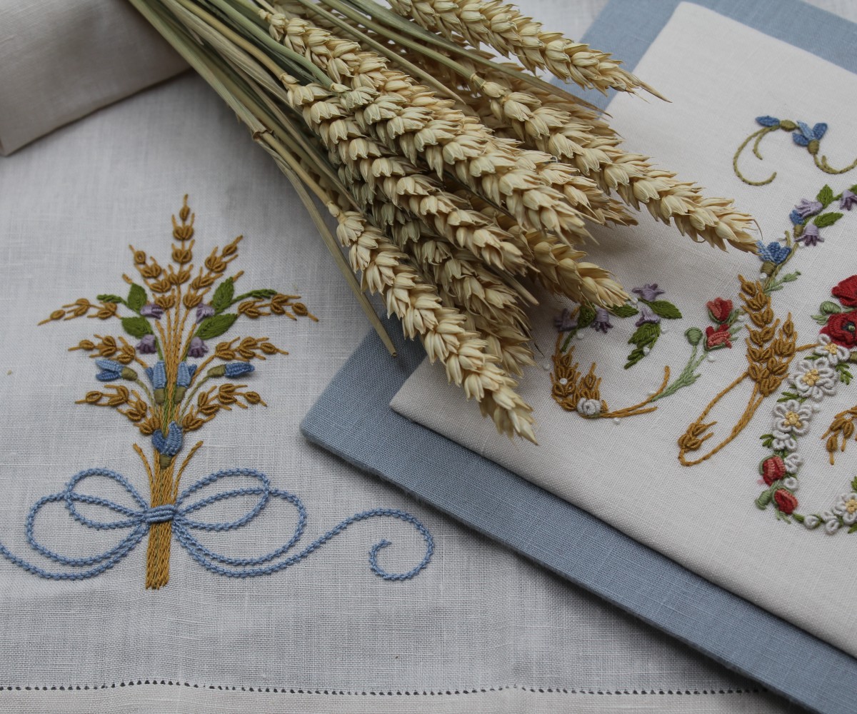 ELISABETTA SFORZA EMBROIDERY