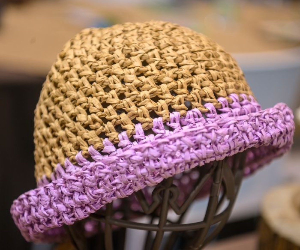 LAZYHAT